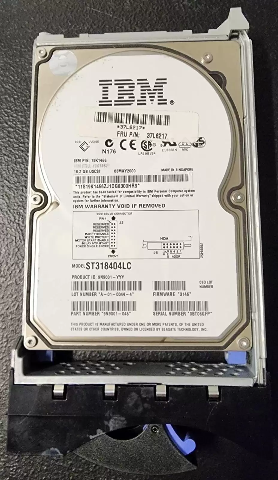 IBM 37L6217 18.2GB 10000RPM Ultra160 SCSI 80Pin 3.5inch Internal Hard Drive with Tray