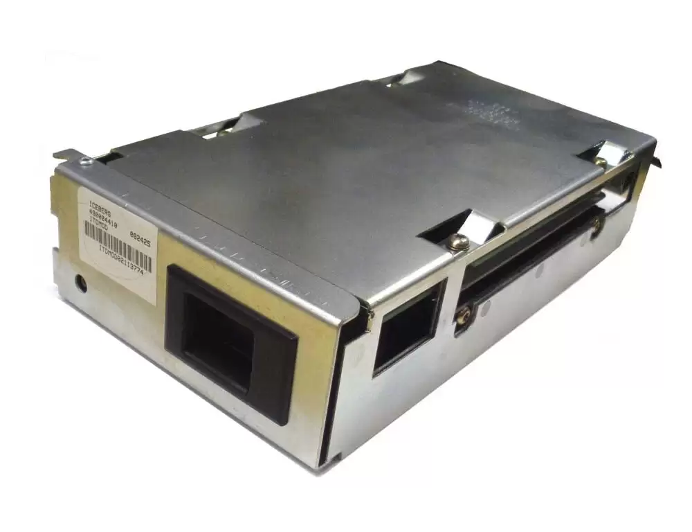 IBM 93G3085 Ultrastar 2XP 4.5GB Fast SCSI 50-Pin 7200RPM 512KB Cache 3.5-inch Internal Hard Drive