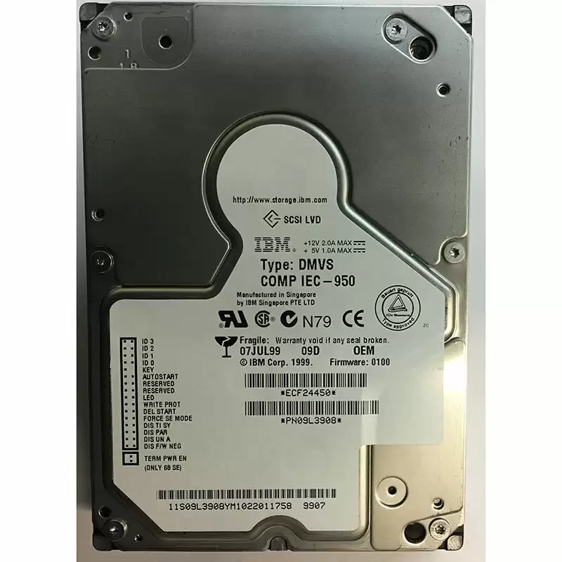 IBM 09L3908 Ultrastar 18LZX 9.1GB 10000RPM Ultra2 SCSI 80Pin 2MB Cache 3.5inch Internal Hard Drive with Tray