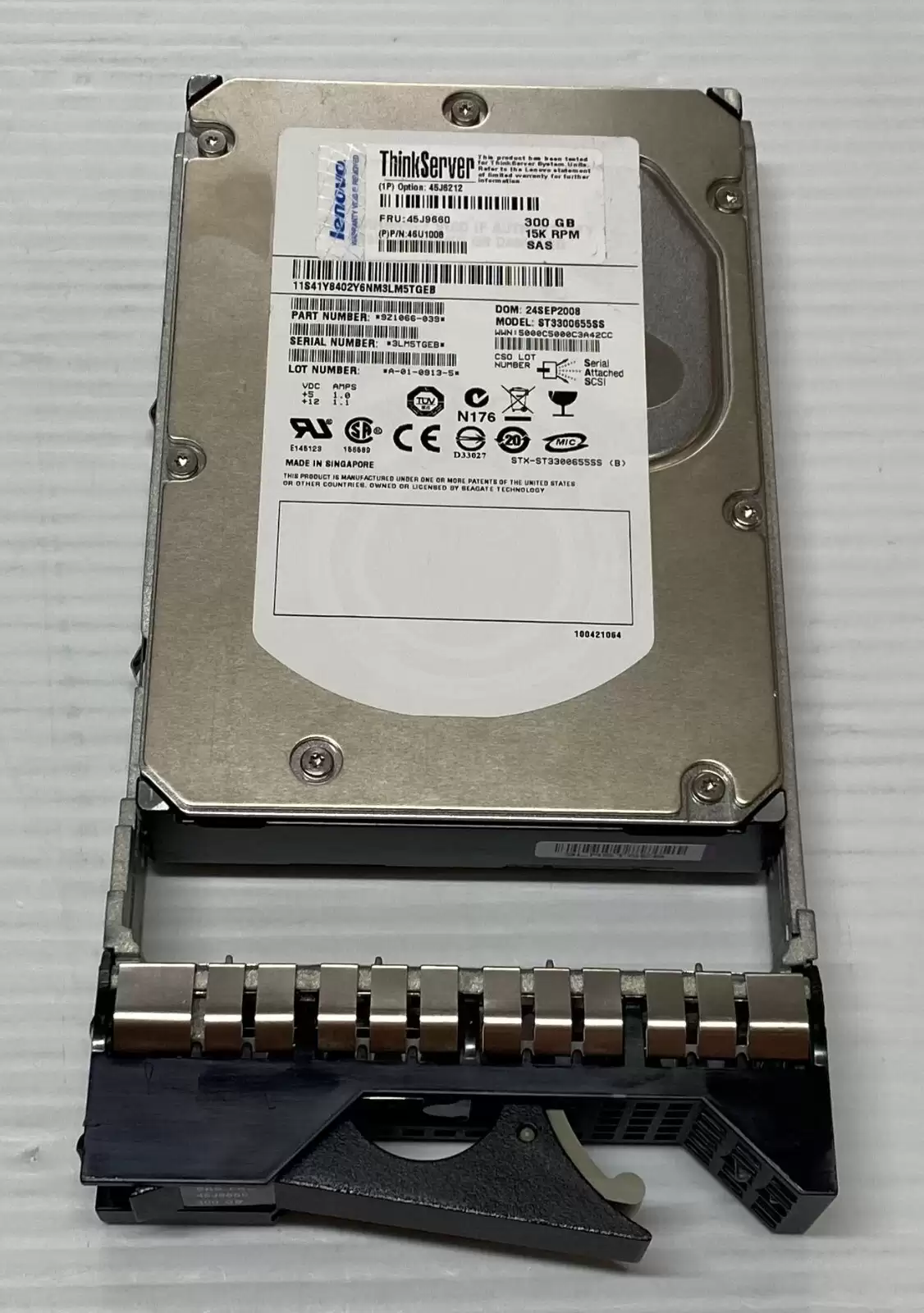 Lenovo 45J9660 300GB SAS 3Gb/s 15000RPM 3.5inch Internal Hard Drive