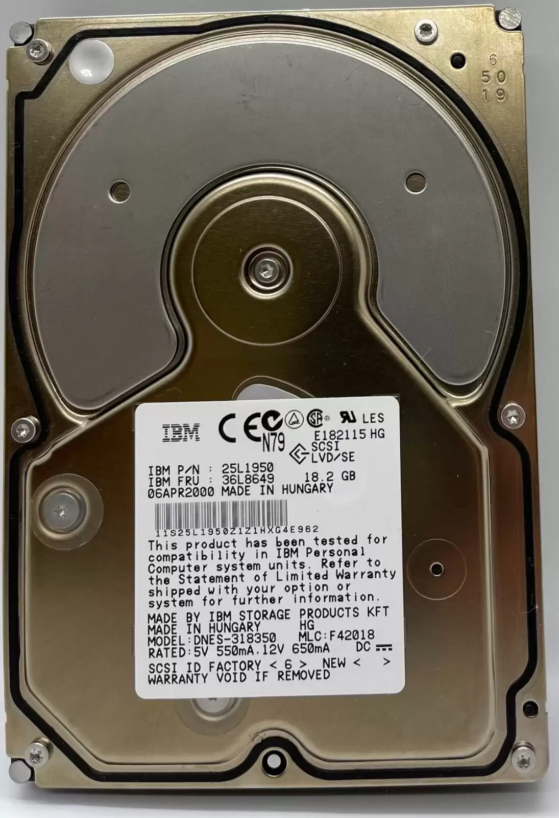 IBM 25L1950 Ultrastar 18ES 18GB 7200RPM Ultra2 Wide SCSI 68Pin 2MB Cache 3.5inch Internal Hard Drive