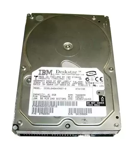 IBM 00K0380 Travelstar 4GT 3.2GB 4000RPM ATA33 512KB Cache 2.5inch Internal Hard Drive