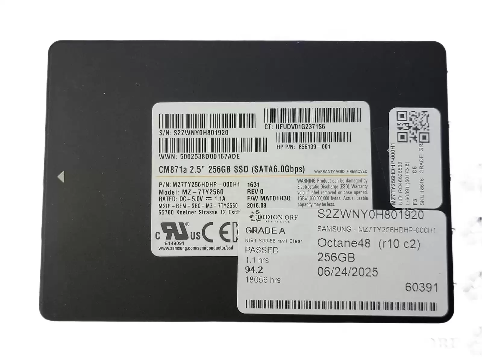 Samsung MZ7TY256HDHP-000H1 CM871a Series 256GB SATA 6Gb/s TLC 2.5-inch Solid State Drive