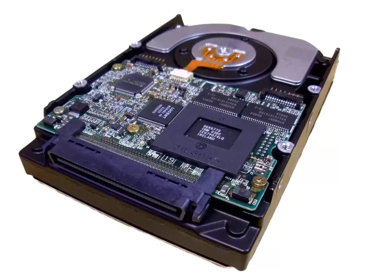 HPE C6393A 9.1GB SingleEnded SCSI2 Module Half Height Internal Hard Drive