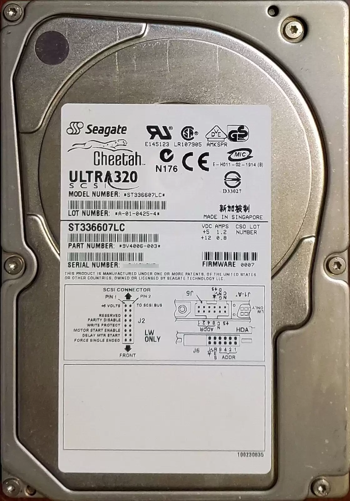 Seagate 9V4006-003 Cheetah 10K.6 36.7GB Ultra-320 SCSI 80-Pin 10000RPM 8MB Cache 3.5-inch Internal Hard Drive