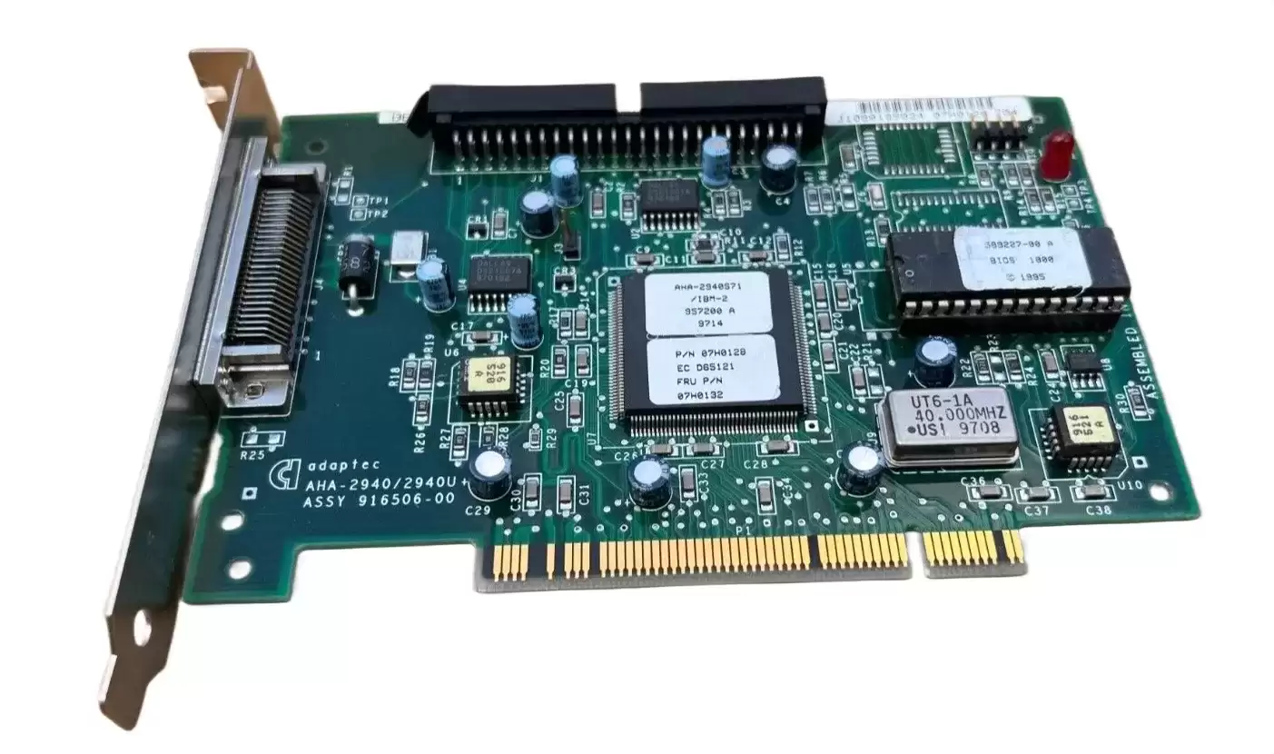 IBM 07H0128 SCSI PCI-Express RAID Controller Card