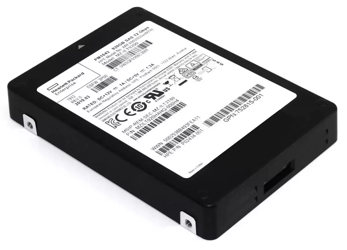 Samsung MZILT920HAHQ-000H4 PM1643 920GB SAS 12Gb/s 2.5-inch Solid State Drive