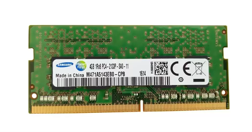 Samsung M471A5143EB0-CPB 4GB 2133MHz DDR4 PC4-17000 ECC Unbuffered CL15 260-Pin SoDIMM 1.2V Single Rank Memory Module