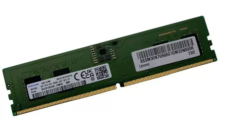 Samsung M323R1GB4DB0-CWM 8GB 5600MHz DDR5 PC5-44800 Non-ECC CL46 DIMM 288-Pin 1.1V Single Rank x16 Memory Module