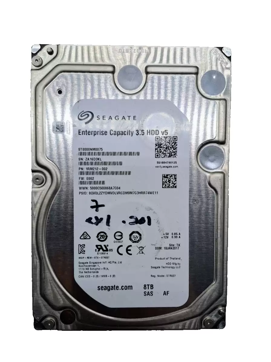 Seagate ST8000NM0075 Exos 7E8 8TB SAS 12Gb/s 7200RPM 256MB Cache (512e) 3.5-inch Internal Hard Drive
